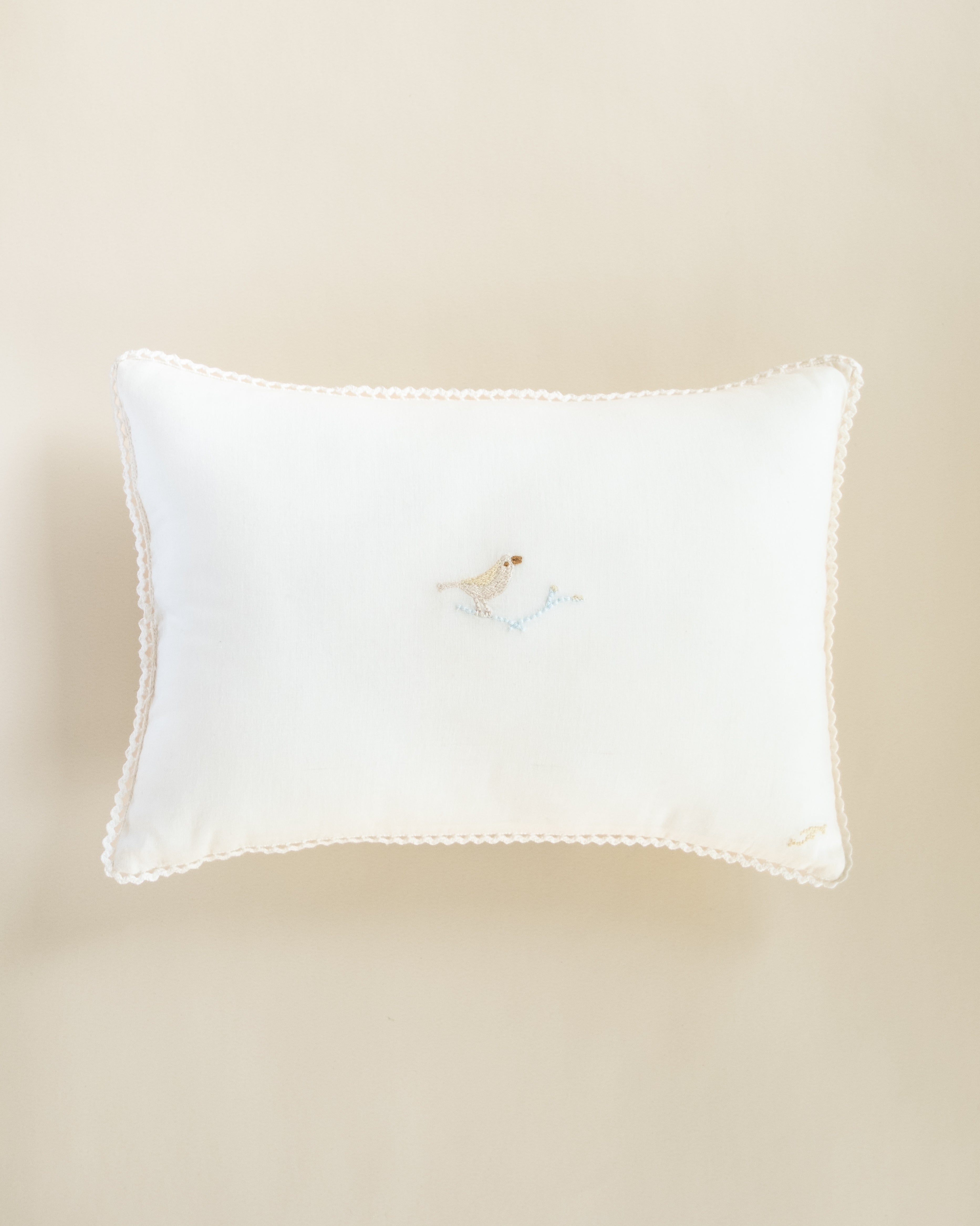 Ferne Voile Birdie Pillow - Ecru