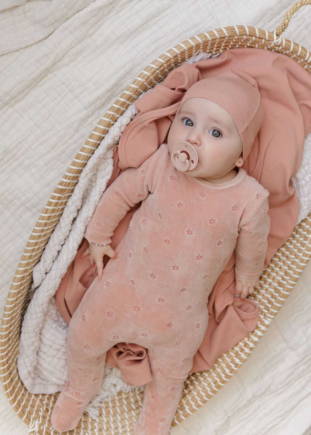 Elys & Co Velour Embroidered Floral Footie & Beanie - Pink