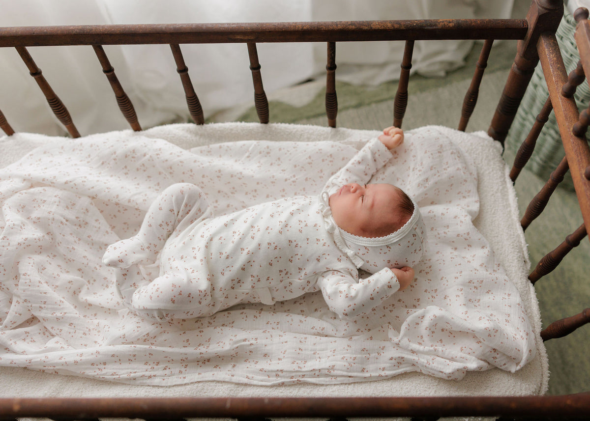 Aurora Floral Leaf Footie & Bonnet - Ivory Girl