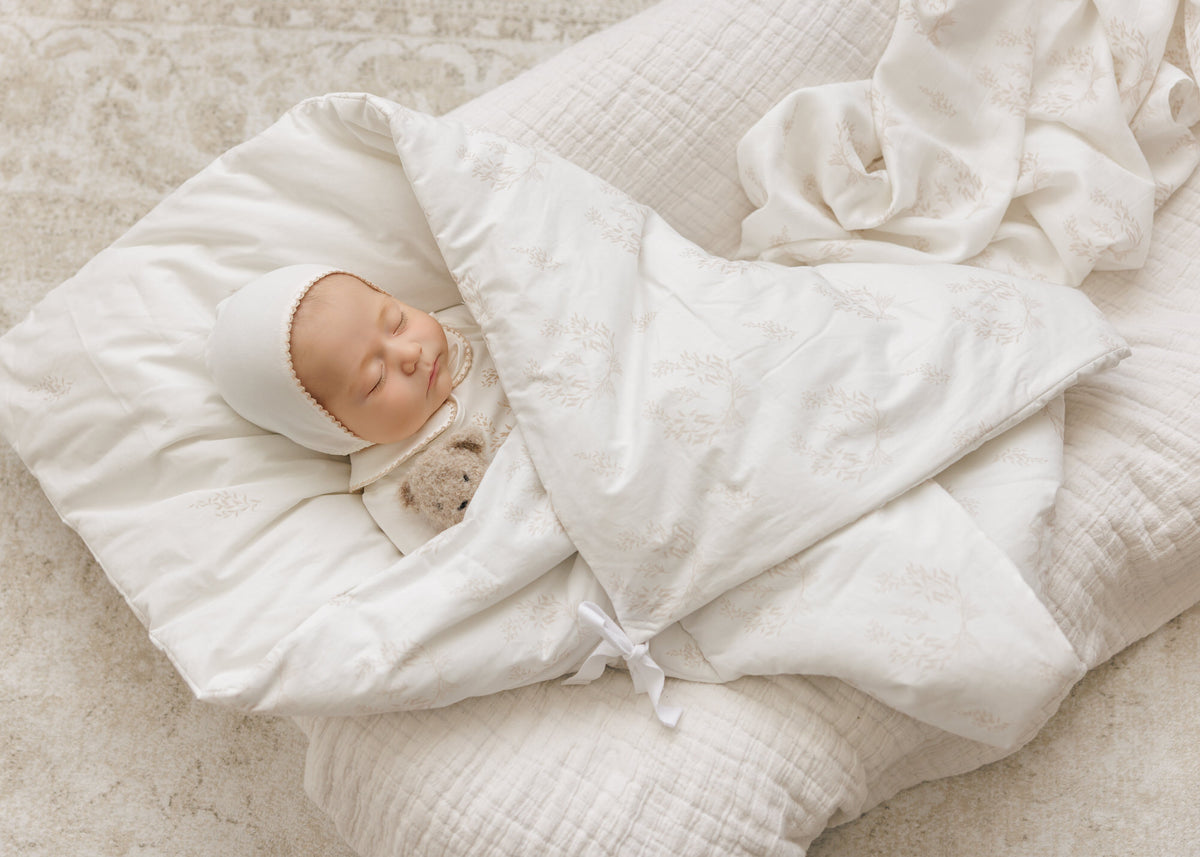 Peluche Collared Botanical Layette Set - Taupe