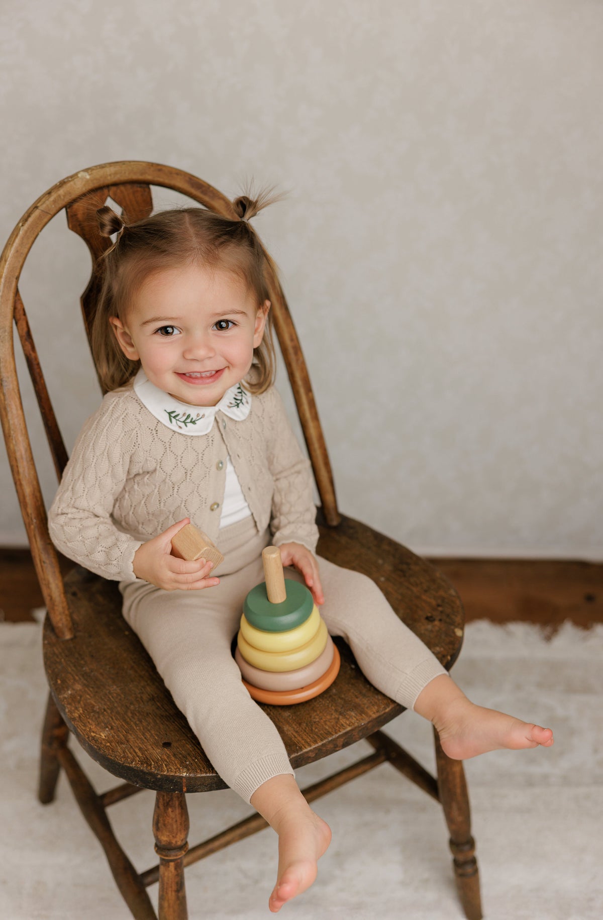 Peluche Knit Suspender Leggings & Emb Onesie - Taupe