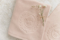 Peluche Embossed Knit Blanket - Rose