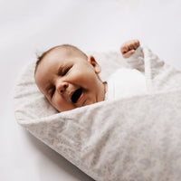 Petite Laure Pigeons Wrap - Grey