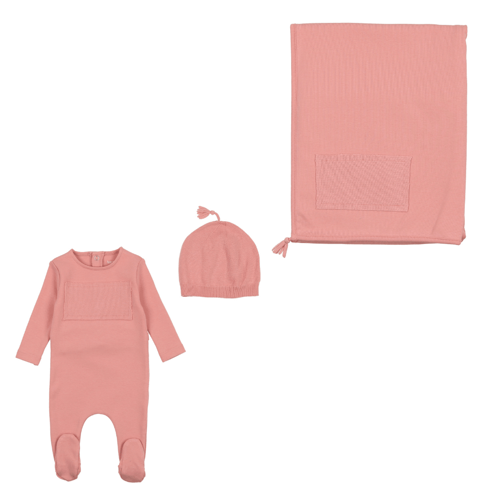 Bee & Dee Chunky Yarn Accent Layette Set