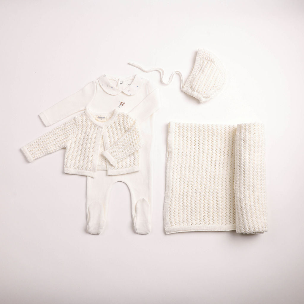 Bee & Dee Delicata Ensemble Layette Set - Linen Boys