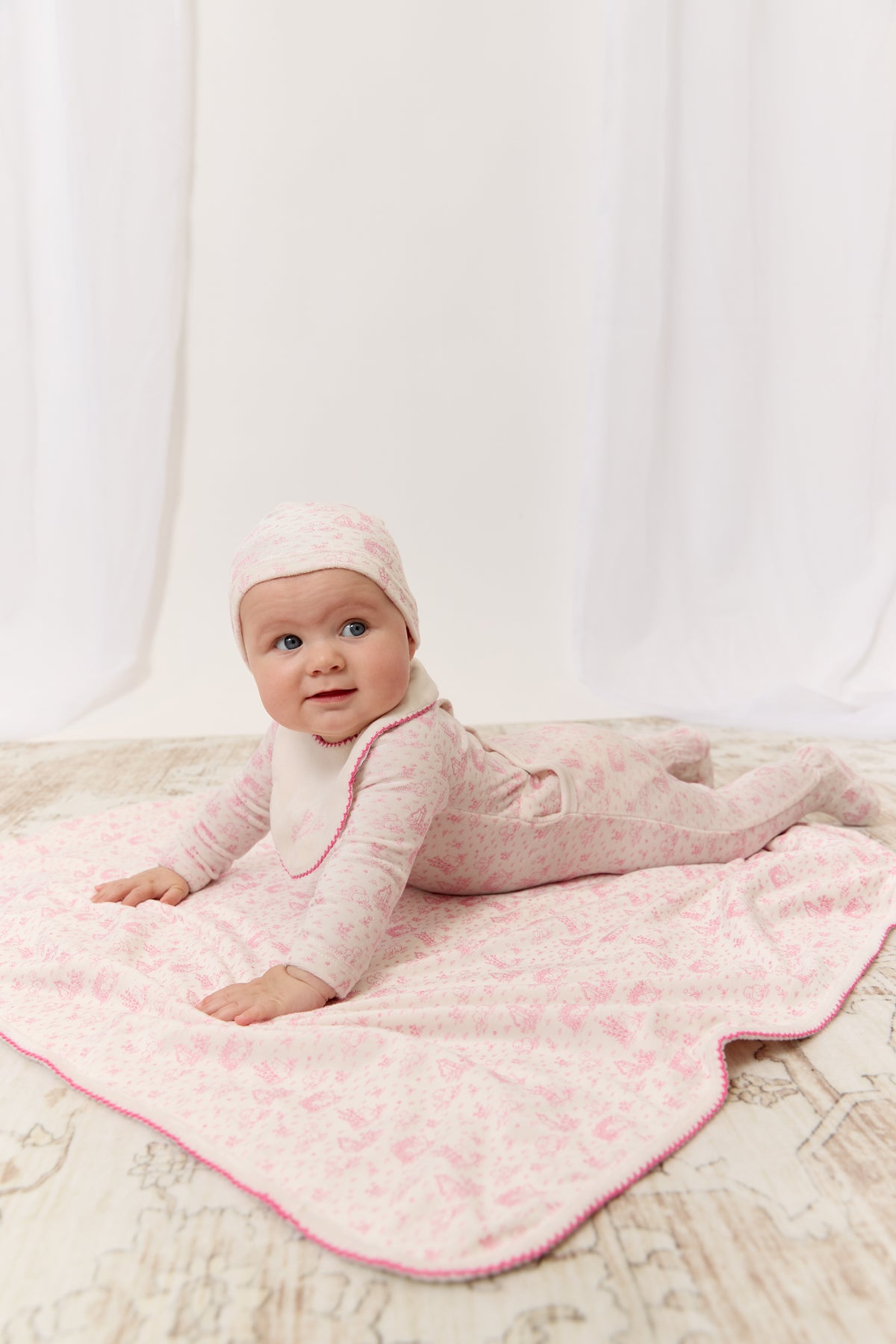Kipp Woodland Toile Footie - Rose
