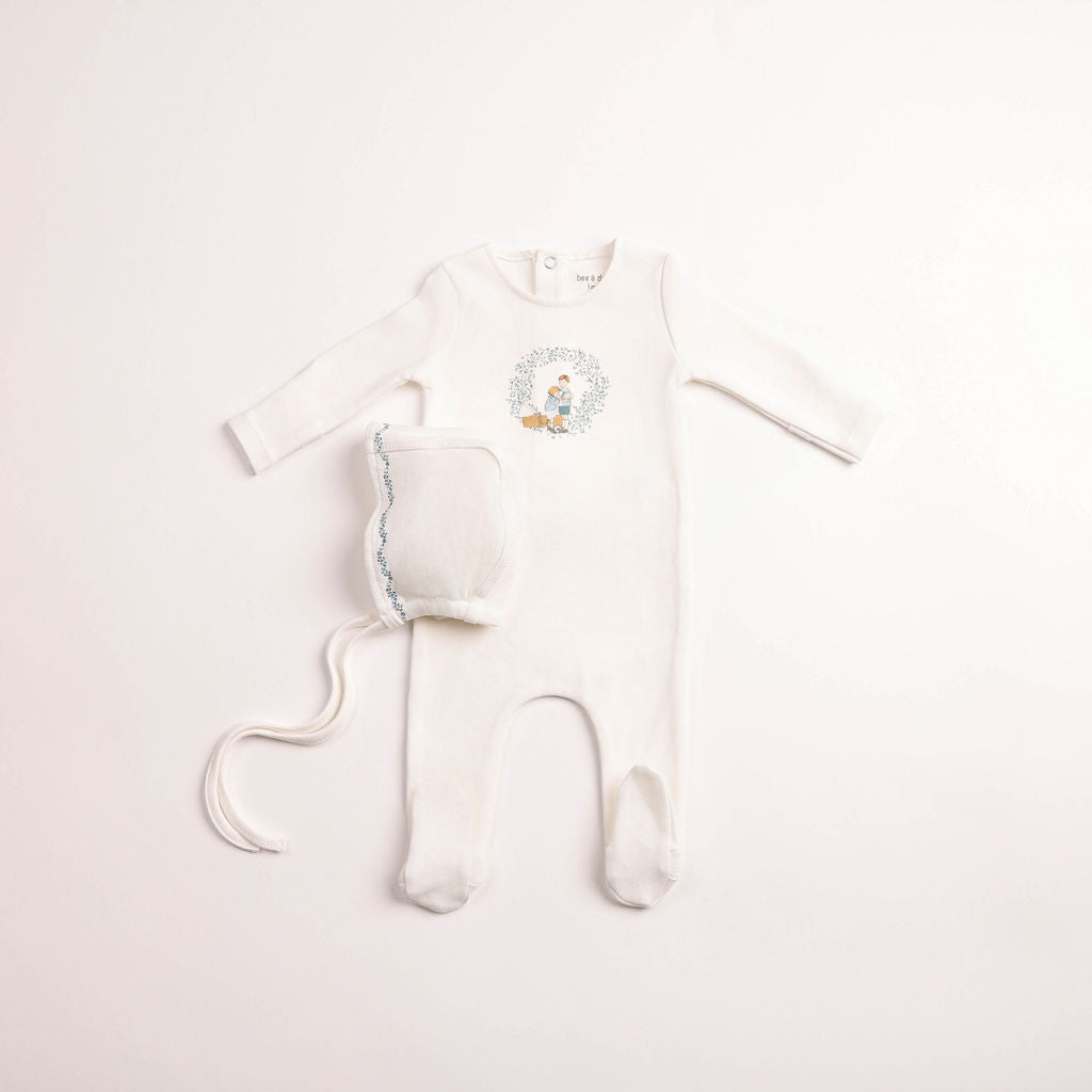 Bee & Dee Cradle Scene Footie & Bonnet - Chalk White Boys