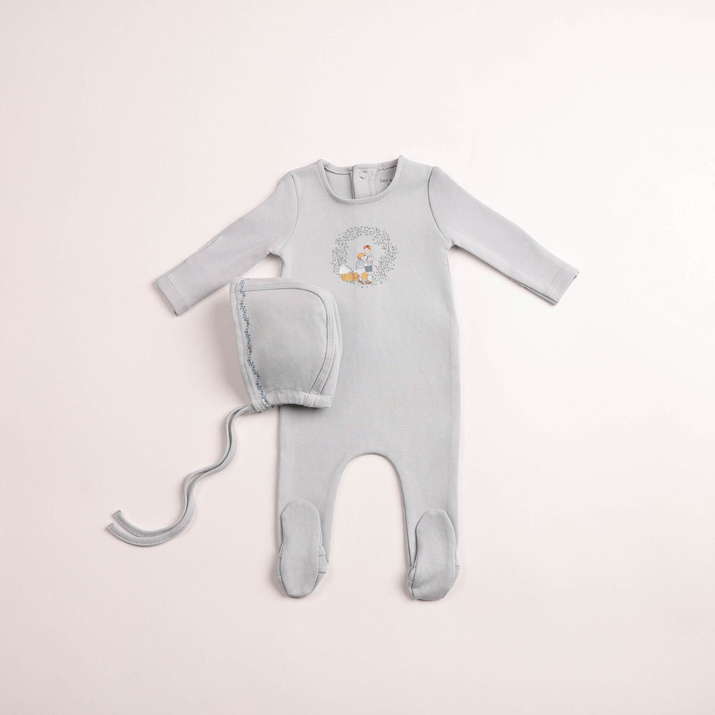 Bee & Dee Cradle Scene Footie & Bonnet - Crisp Blue