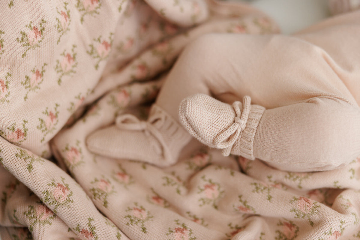 Peluche Knit Booties - Rose