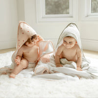 Elys & Co Printed Hooded Towel and Washcloth Set - Red Cherry