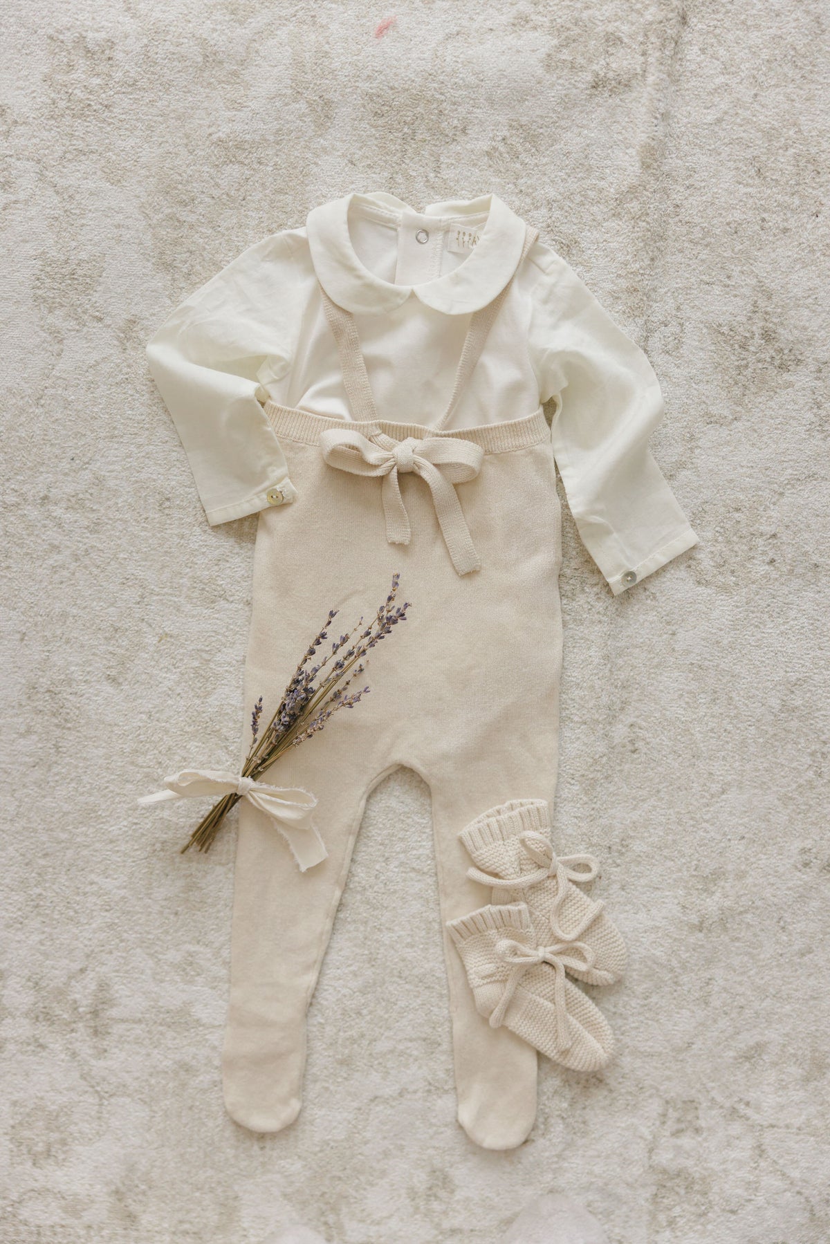 Peluche Bodysuit with Shirtsleeve/Button