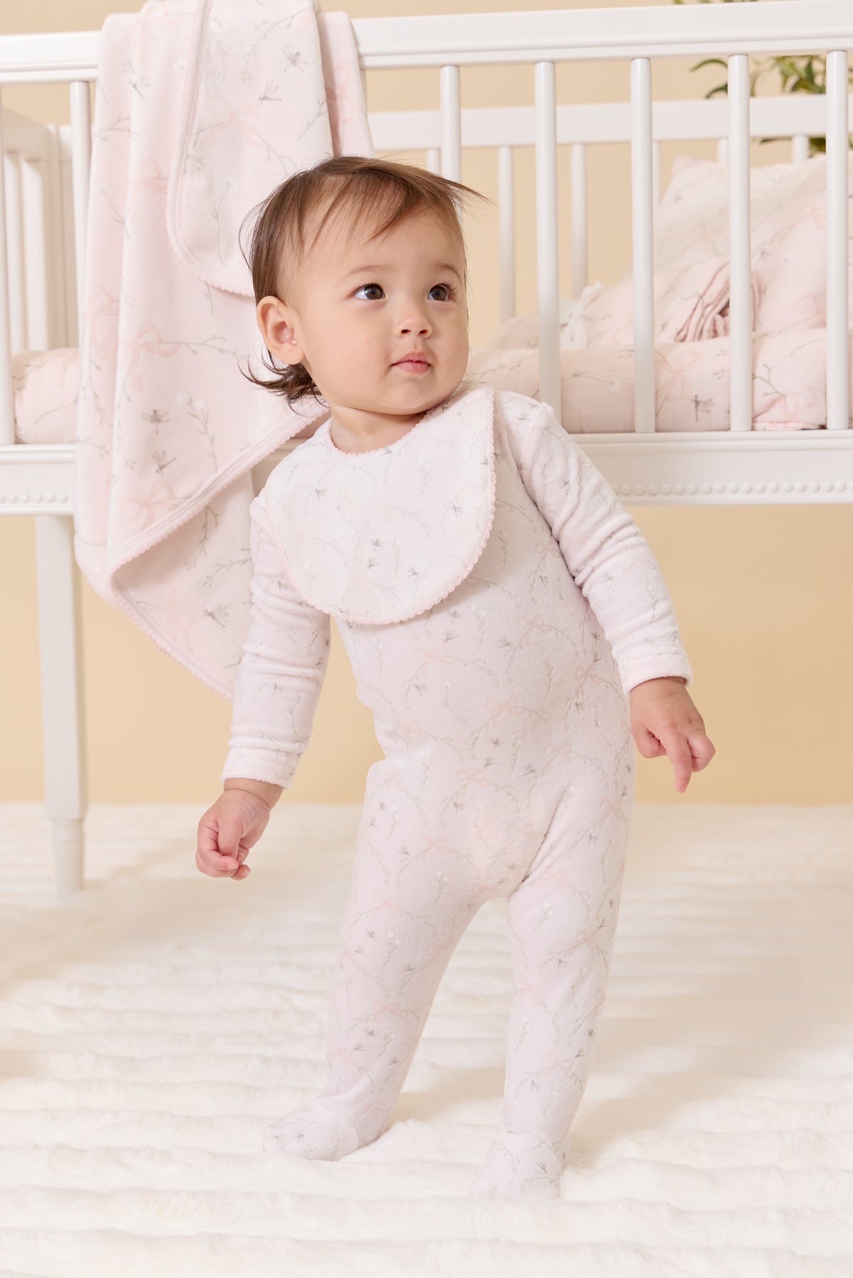 Kipp Flying Ribbons Bib