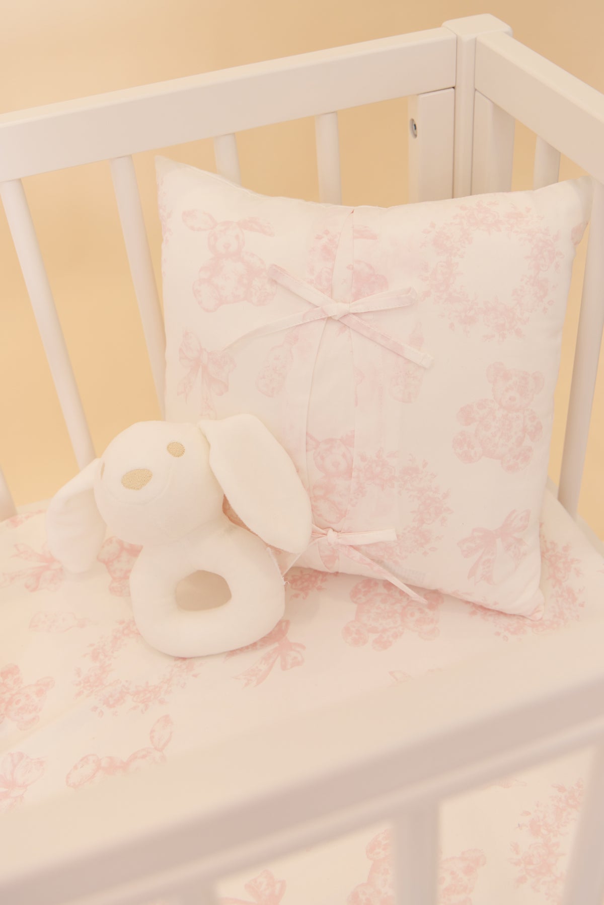 Kipp Petit Toile Bunny Rattle - White