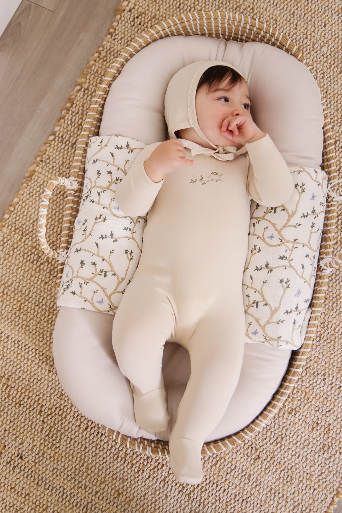 Kipp Magical Meadow Collar Layette Set - White Stone