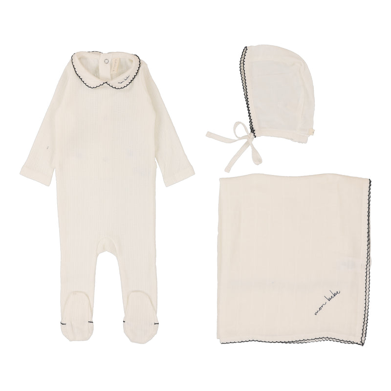 Lilette Edged Collar Layette Set