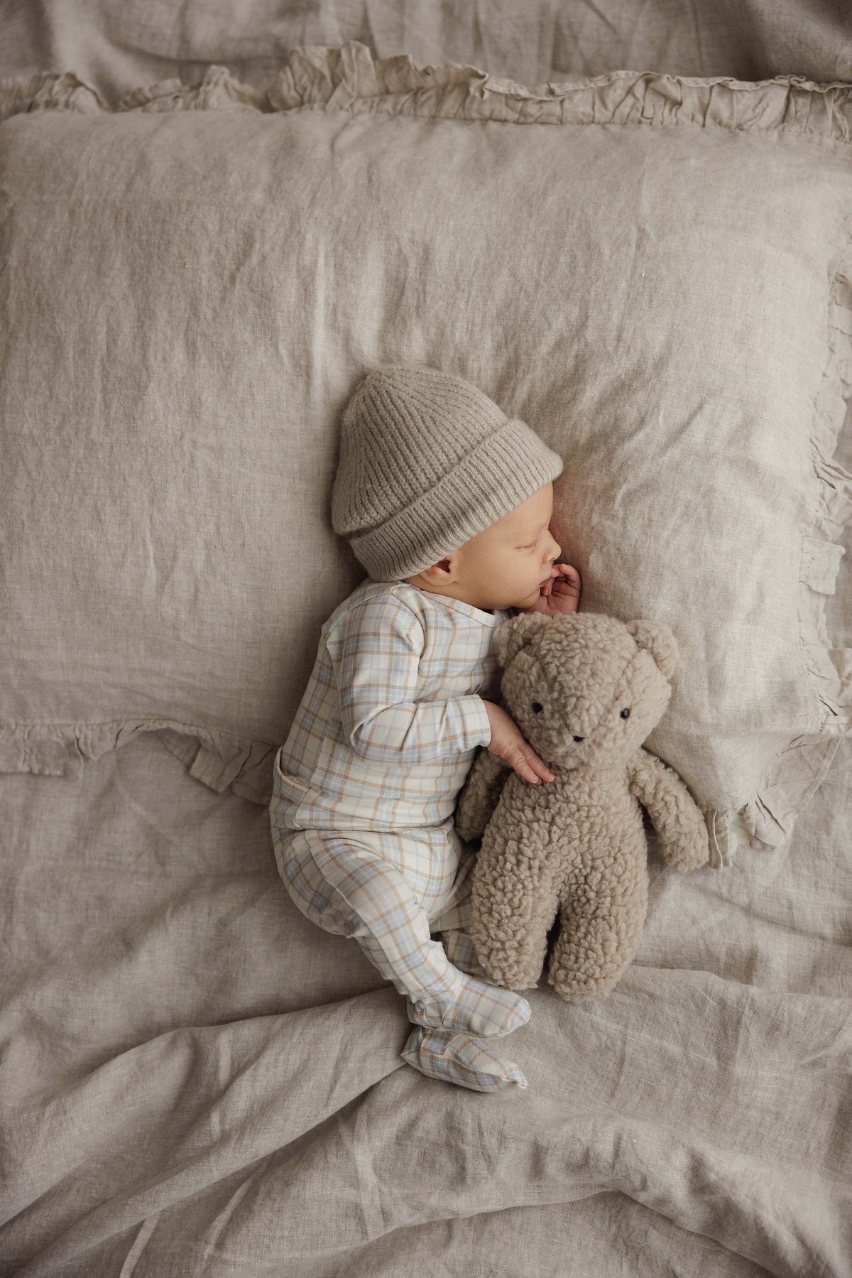 Lilette Tartan Print Footie & Hat - Oat