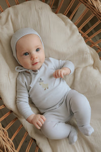 Mema Knits Embroidered Footie & Bonnet - Gray Dawn/Yellow Duck