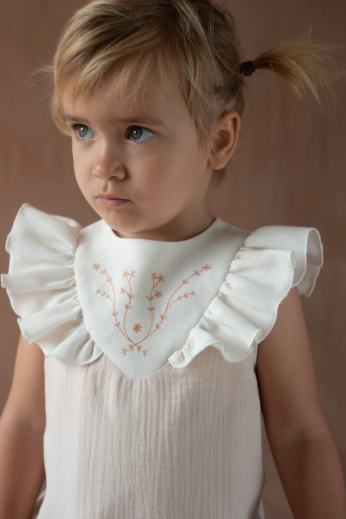 Popelin V Ruffled Romper
