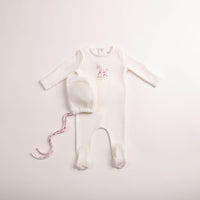 Bee & Dee Rocking Horse Footie & Bonnet - Chalk White Girls