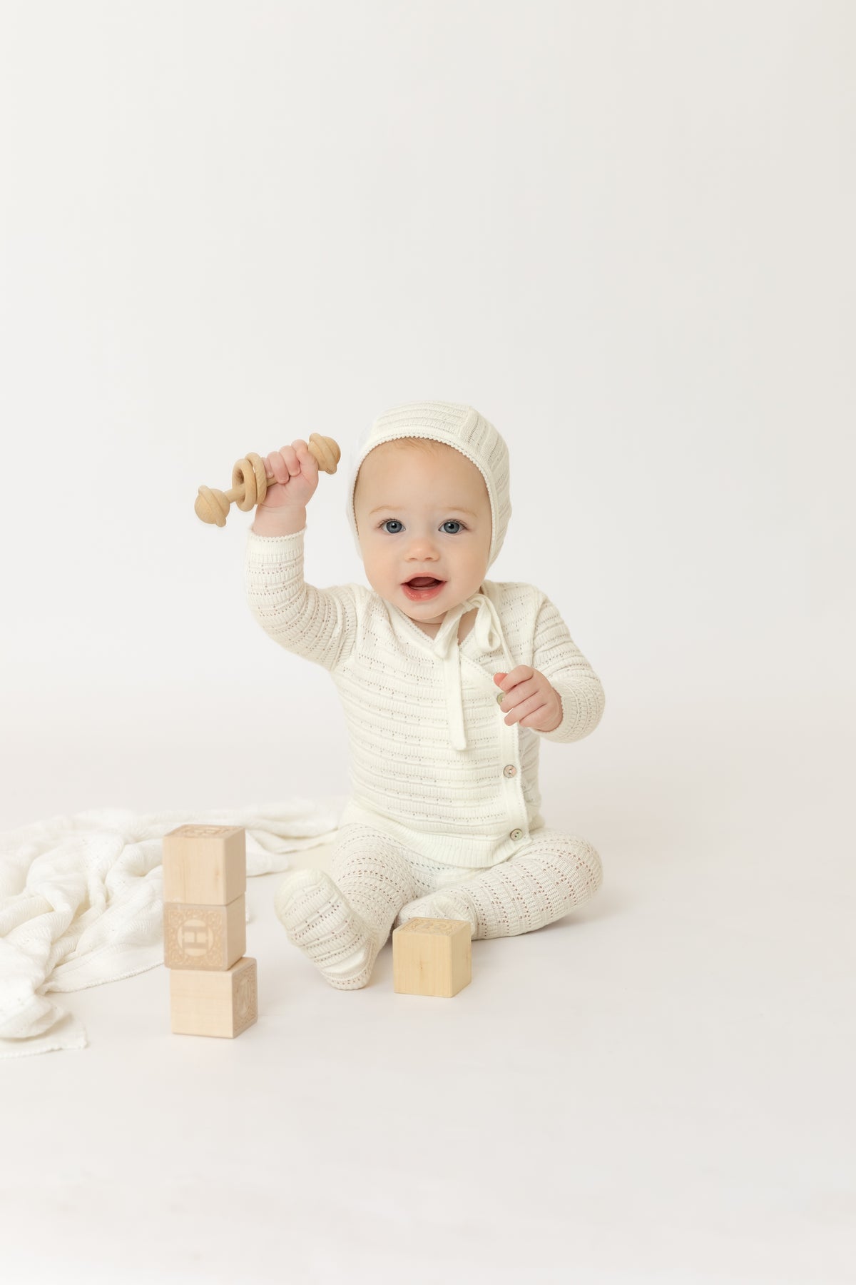 Bee & Dee Knit Bris Full Set - Chalk White