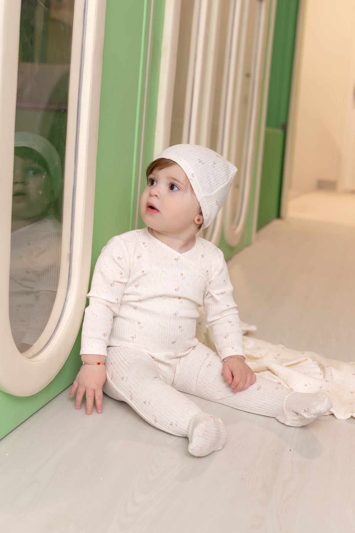 Bee & Dee Geese Wide Ribbed Layette Set - Chalk White Girls