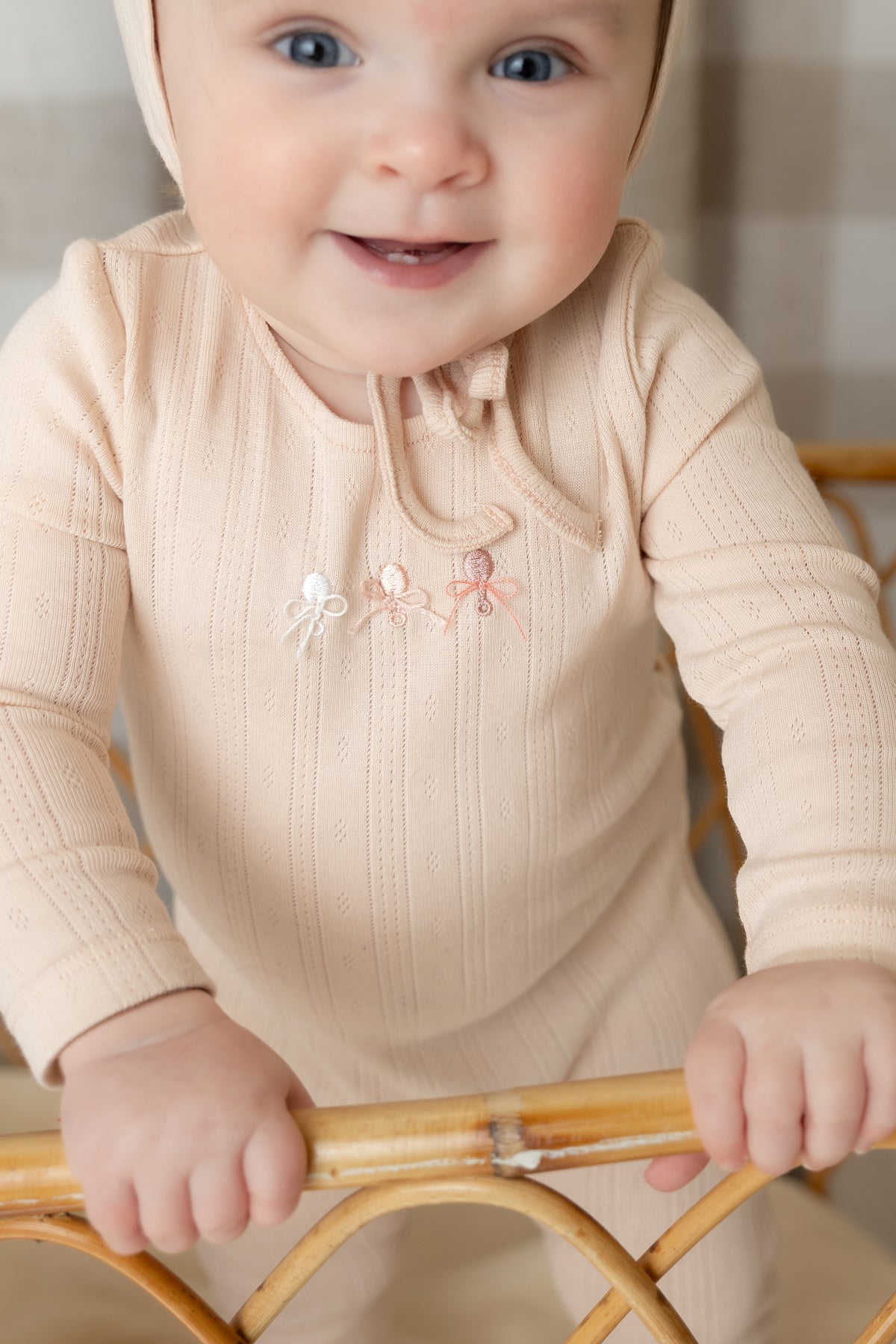 Bee & Dee Rattles Pointelle Footie & Bonnet - Pastel Pink