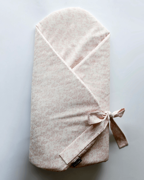 Petite Laure Pigeons Wrap