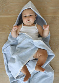 Little Threads Blue Lattice Bath Towel