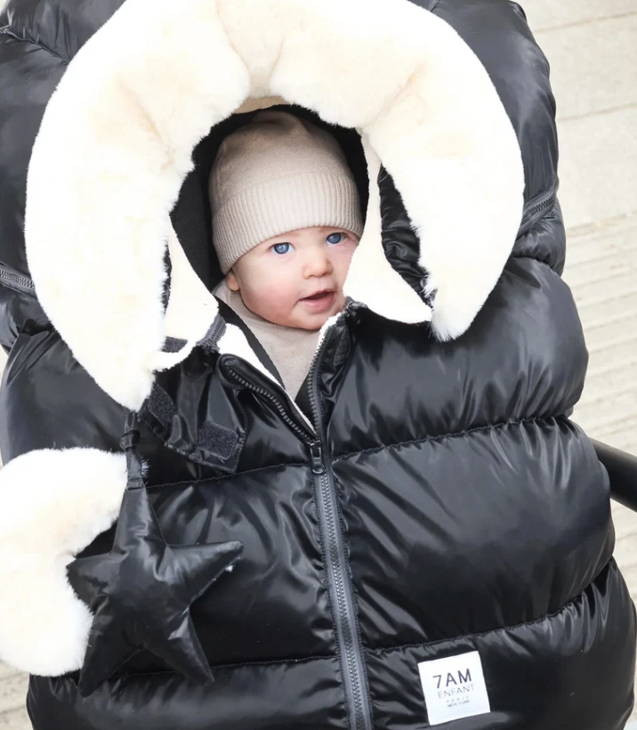 7 am Cocoon - Black Liquid Shine, Arctic White  Faux Fur