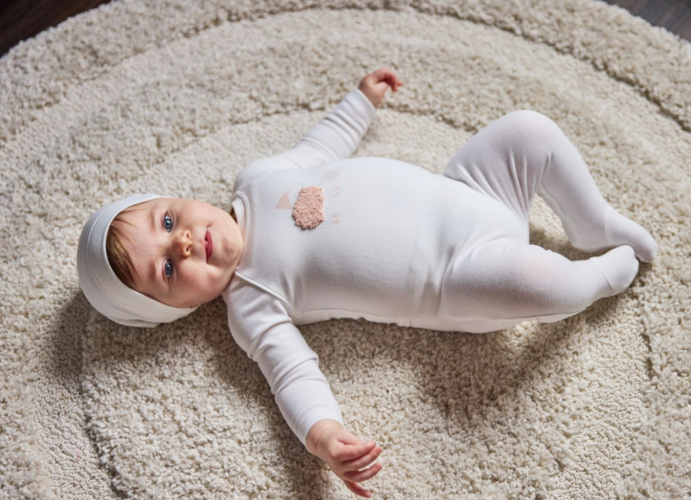 Noggi Fuzzy Sheep Footie & Beanie - Ivory/Pink