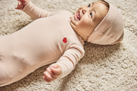 Noggi Bebe Heart Footie & Beanie - Pink