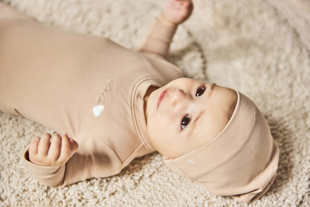 Noggi Bebe Heart Layette Set - Tan