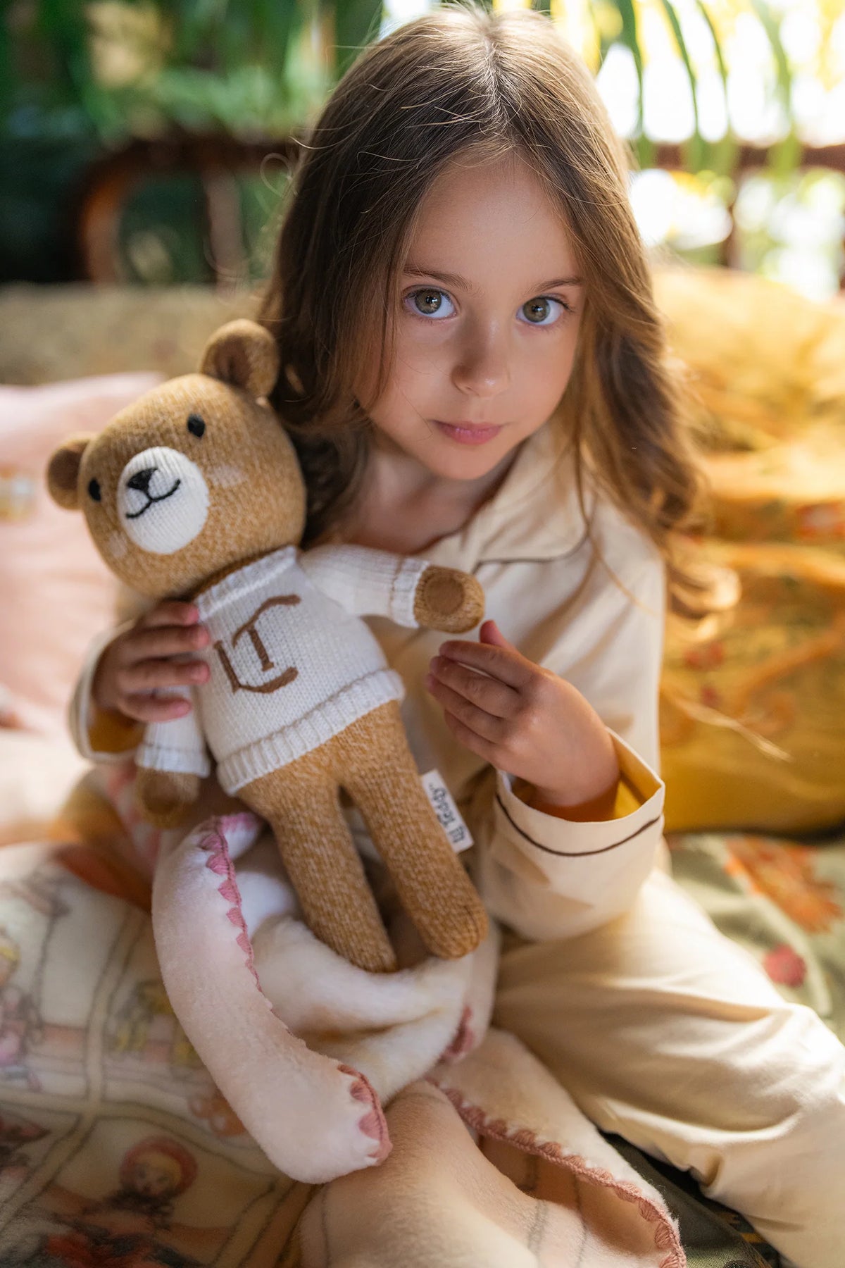Lil Teddy Classic Collector’s Bear – Storybook Edition