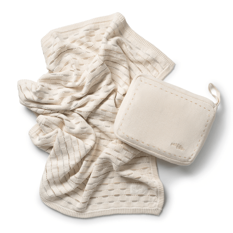 Petite Belle Weave Knit Blanket & Pouch Set - Ruby Blush Petite Belle Weave Knit Blanket & Pouch Set - Ruby Blush