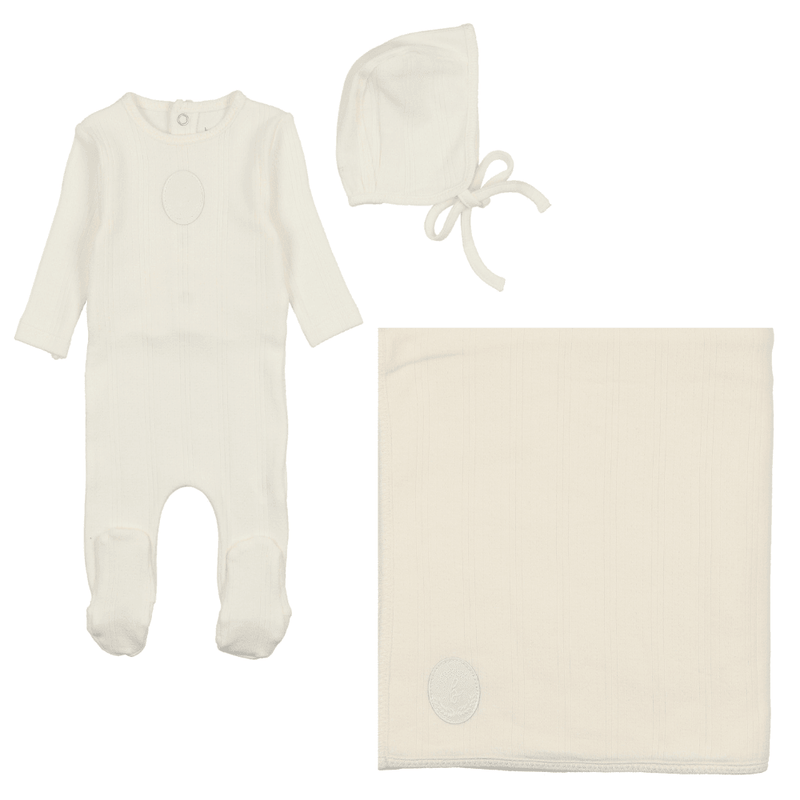 Bee & Dee Pointelle Engraved Plaque Layette Set