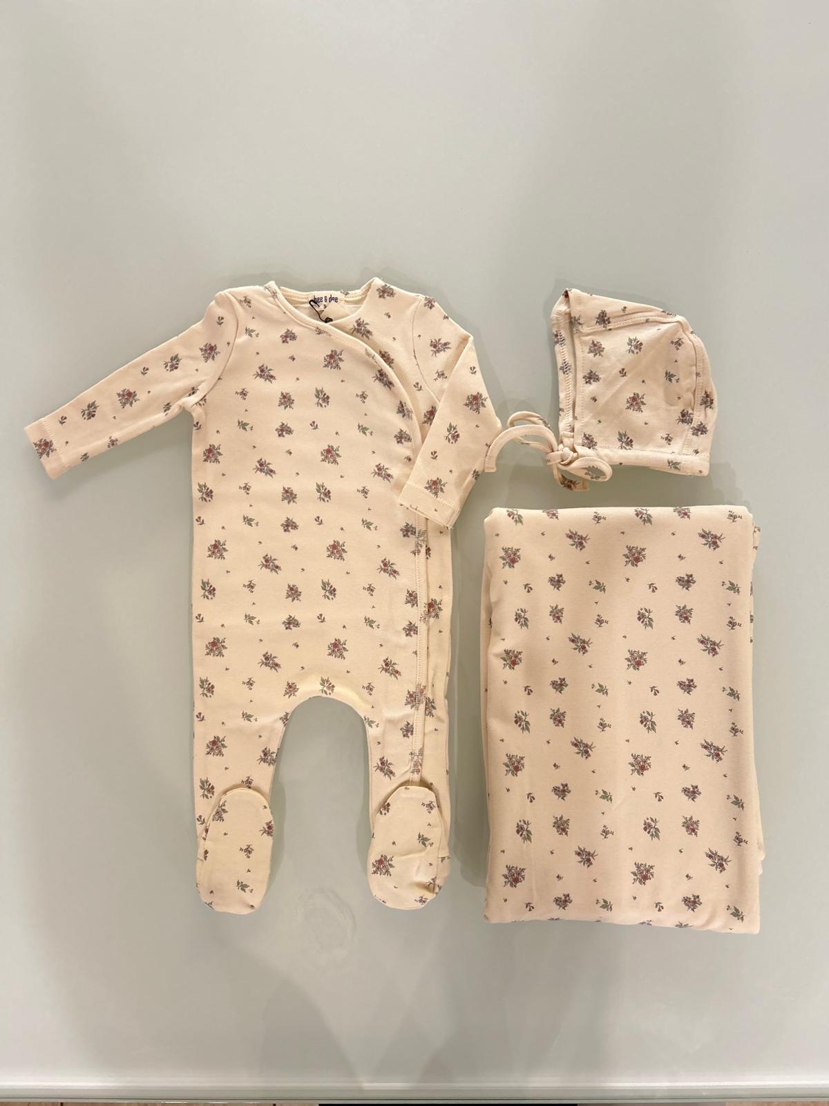 Bee & Dee Sophia layette Set