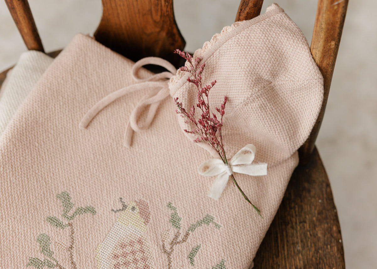 Peluche Knit Cross Stitch Blanket & Bonnet - Rose