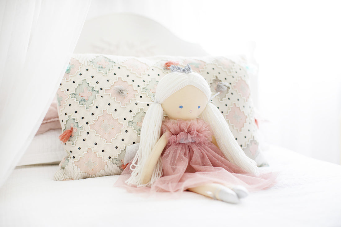 Alimrose Penelope princess sparkle blush