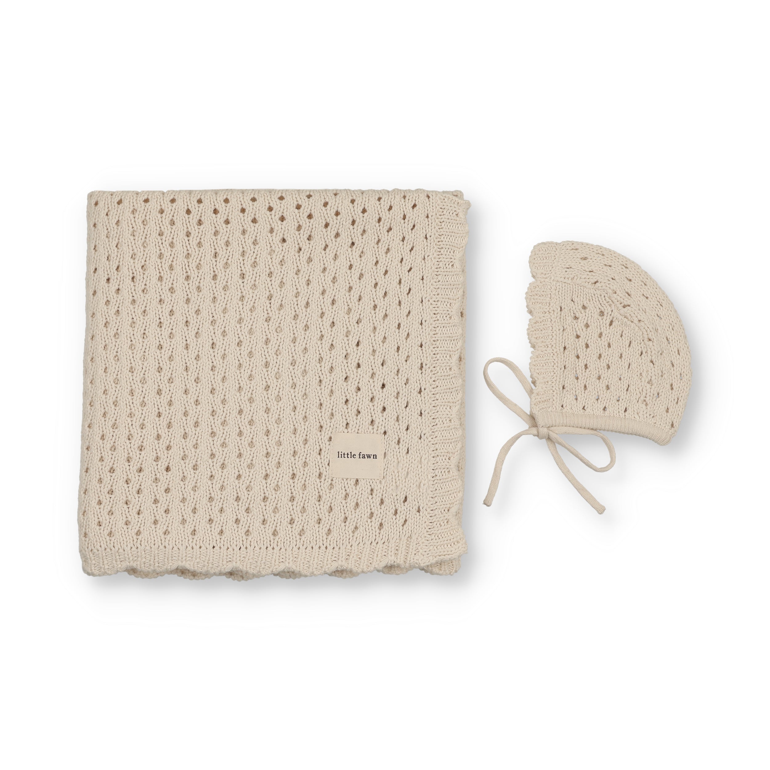 Little Fawn Knit Scalloped Edge Blanket & Bonnet - Natural