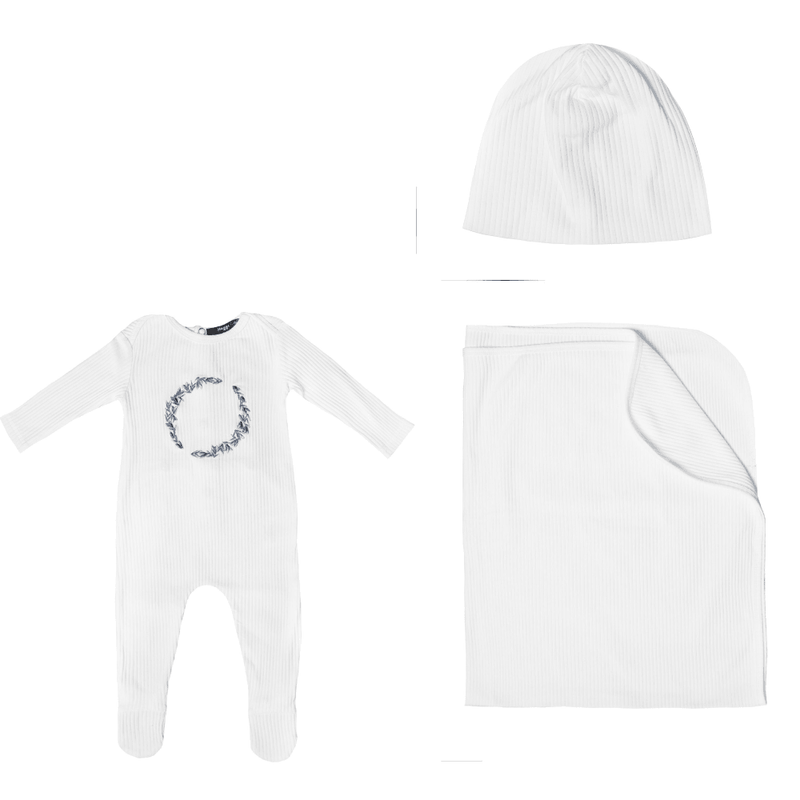 Noggi Floral Circle Layette Set